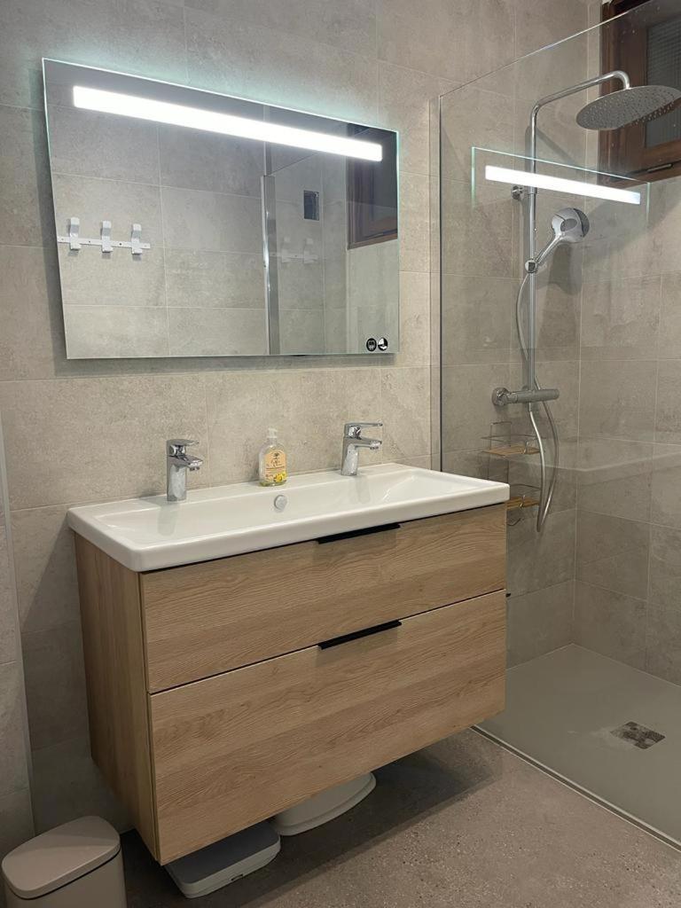 Dryades Saint Gervais Bagian luar foto